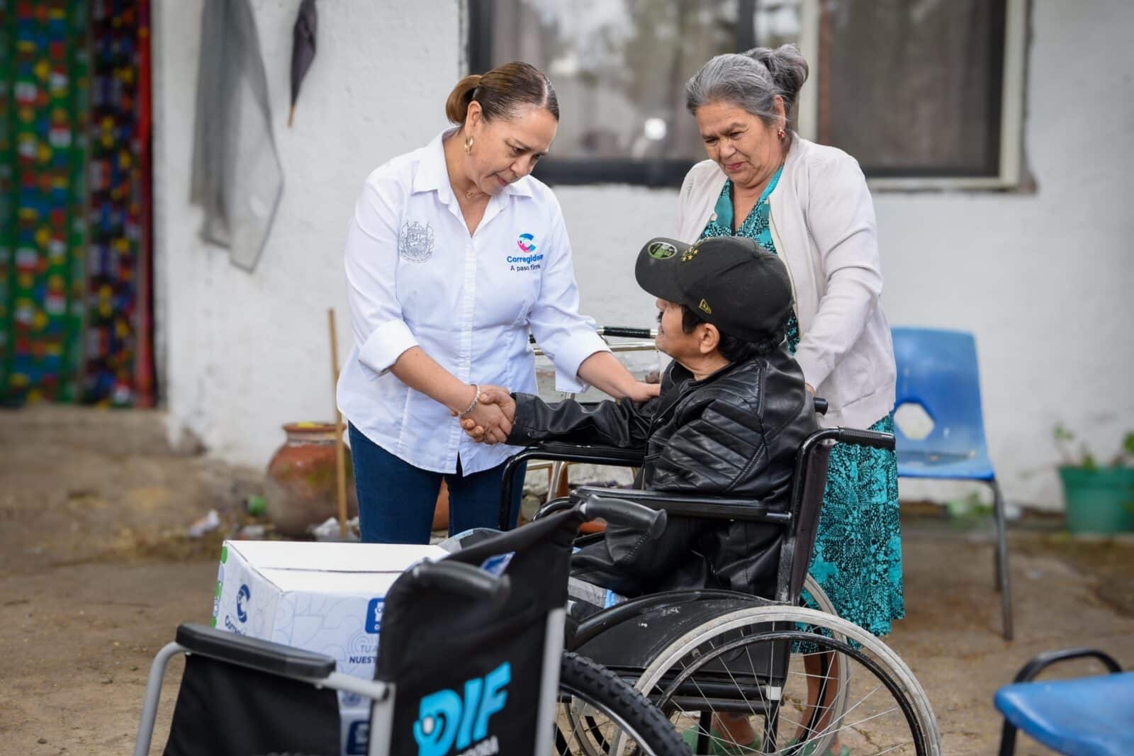DIF DE CORREGIDORA IMPULSA ATENCIÓN A PERSONAS CON DISCAPACIDAD