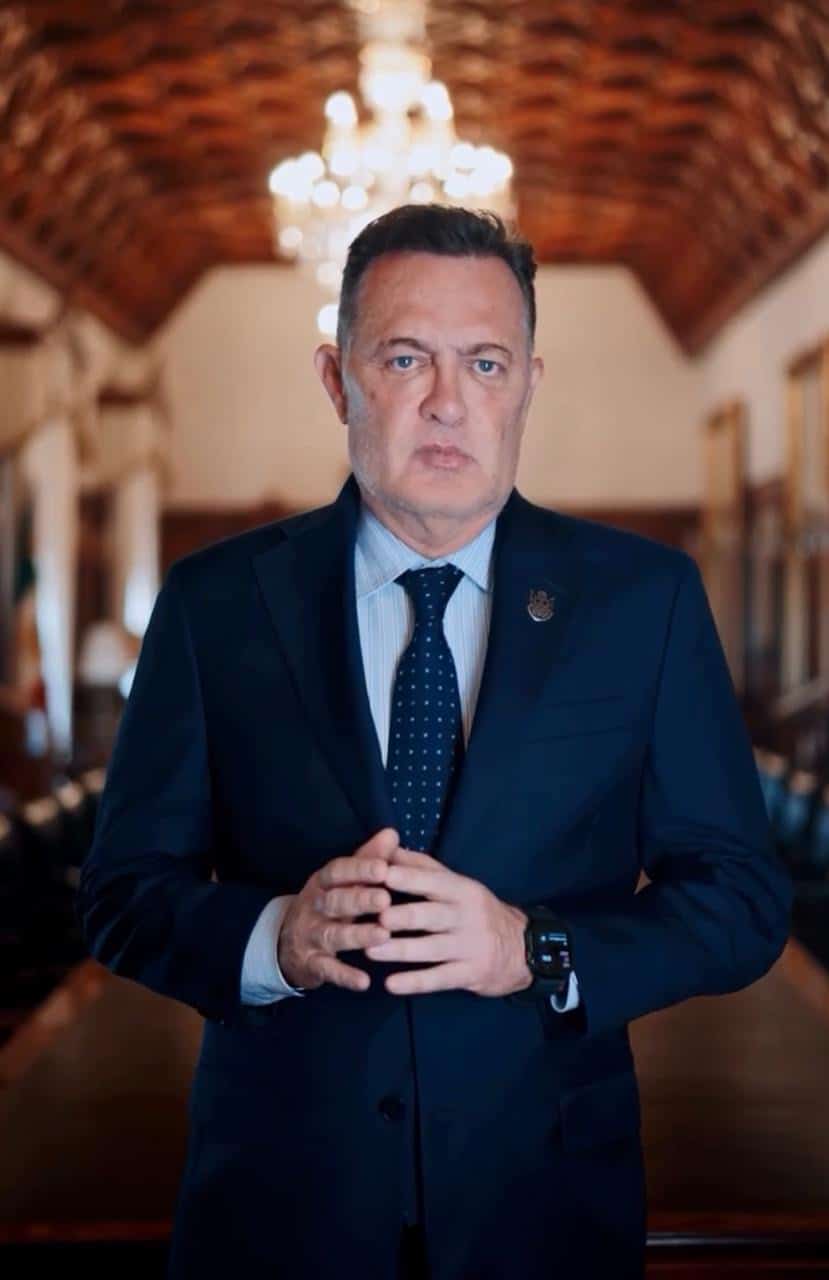 KURI VA VS NARCOCANDIDATOS EN QUERÉTARO