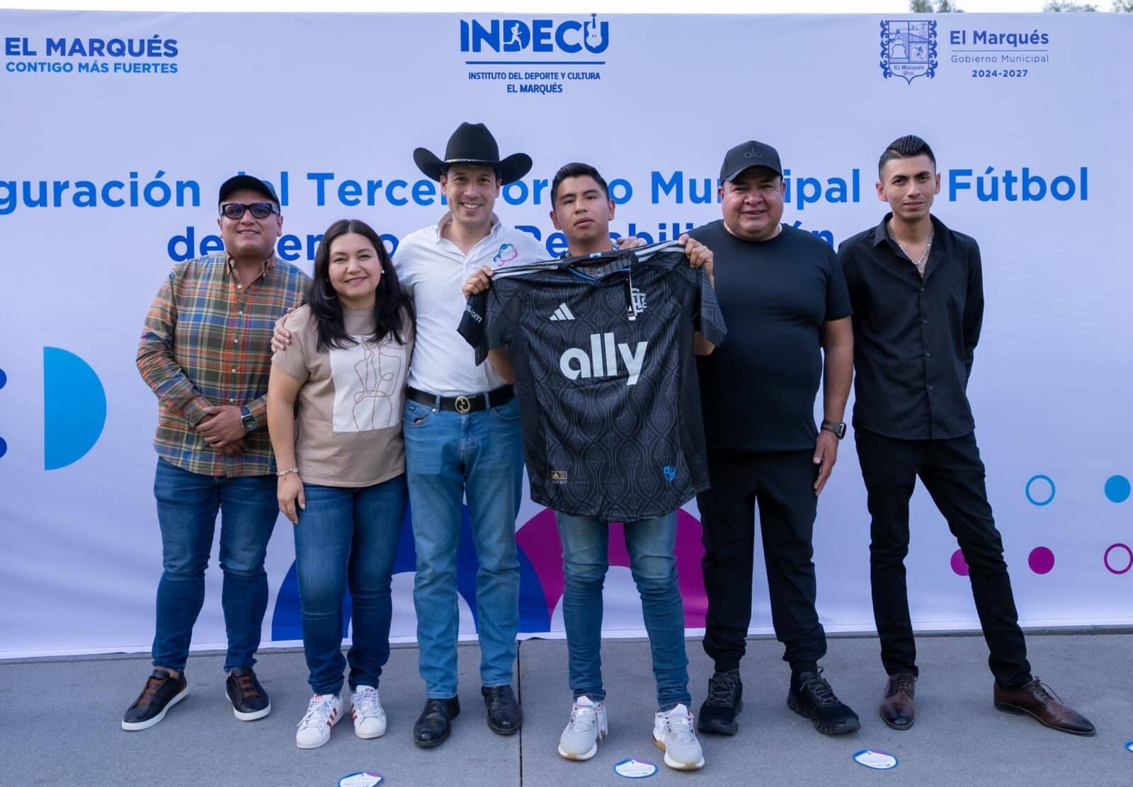 INAUGURA EL MARQUÉS TORNEO DE FÚTBOL