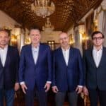KURI ANUNCIA CAMBIOS EN SU GABINETE