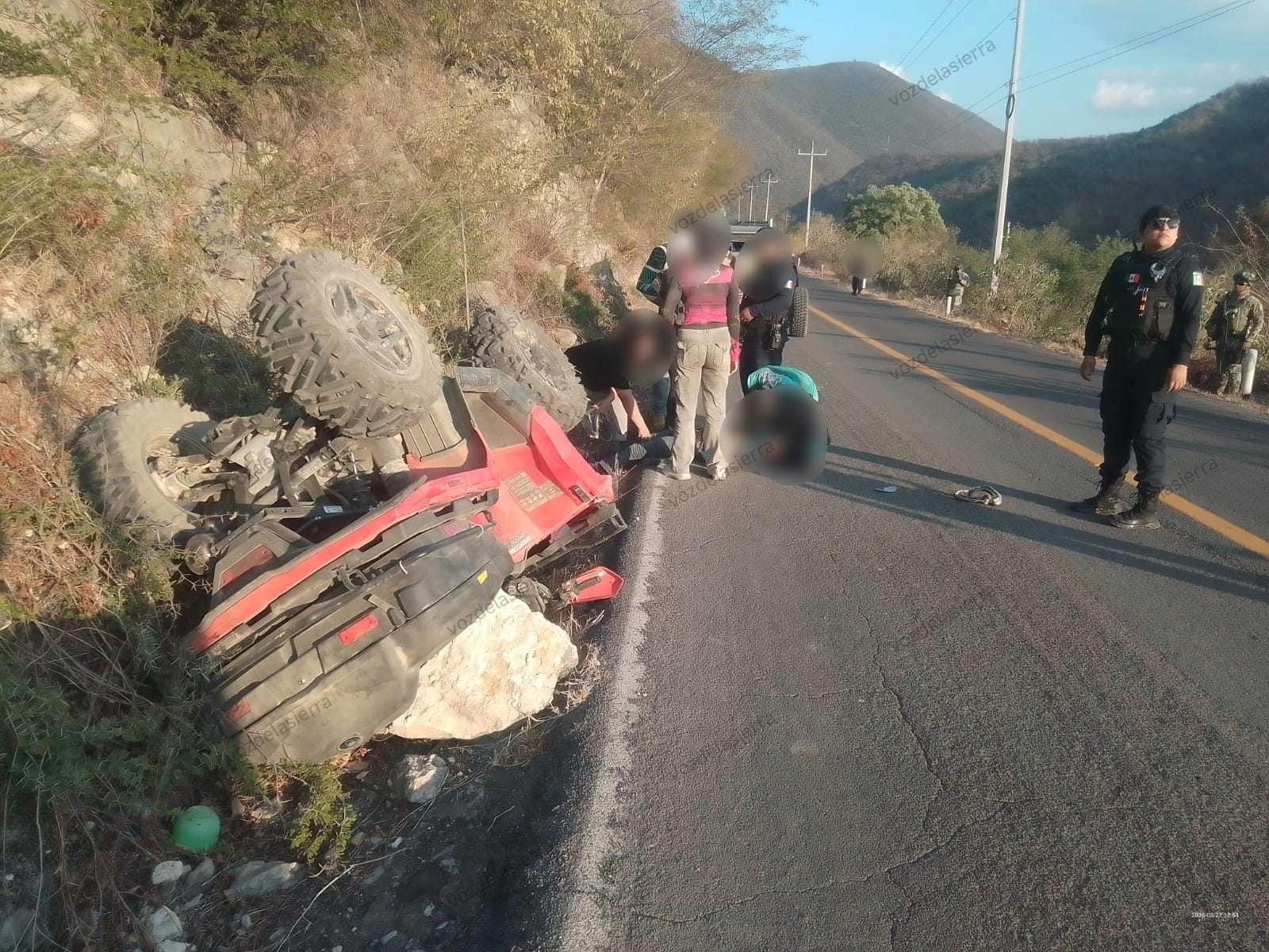 TRAS CHOQUE DE CUATRIMOTO EN LA SIERRA… 3 MENORES LESIONADOS