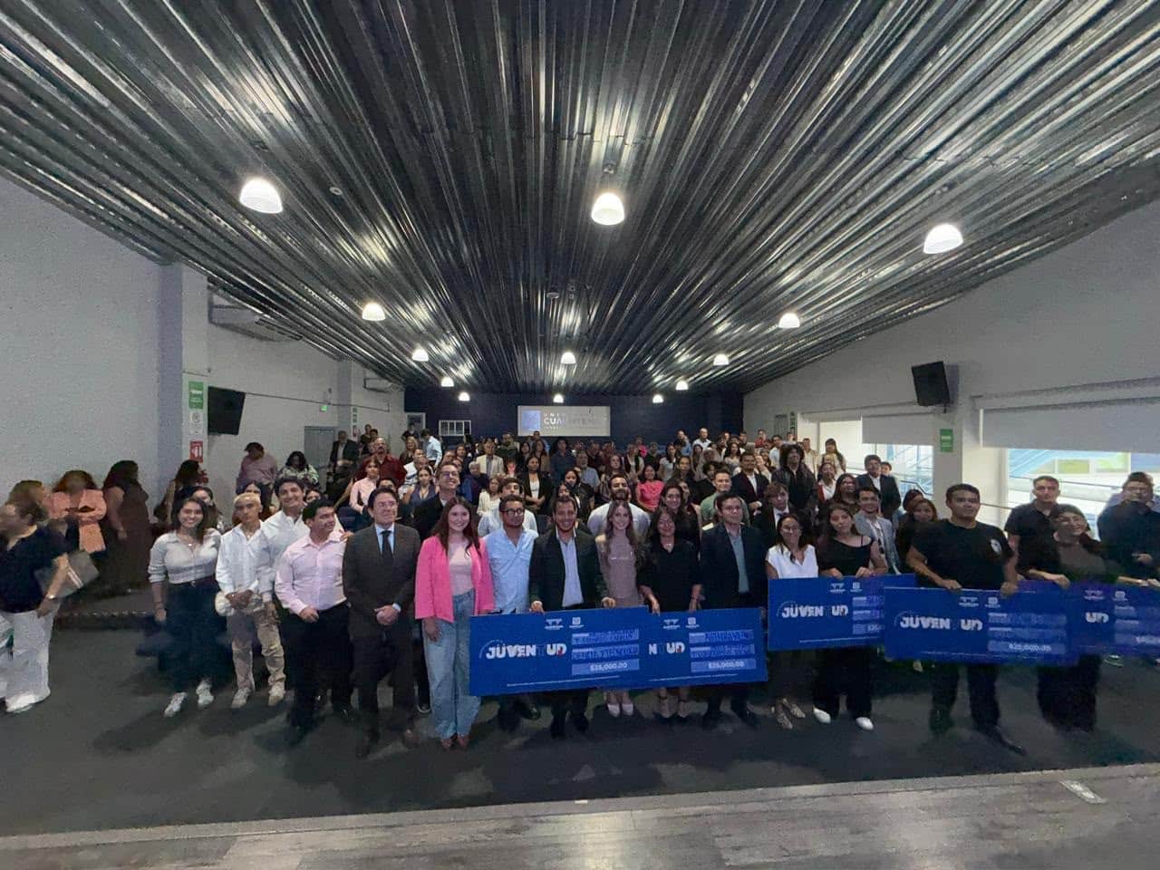 CAPITAL ENTREGA EL PREMIO MUNICIPAL DE LA JUVENTUD
