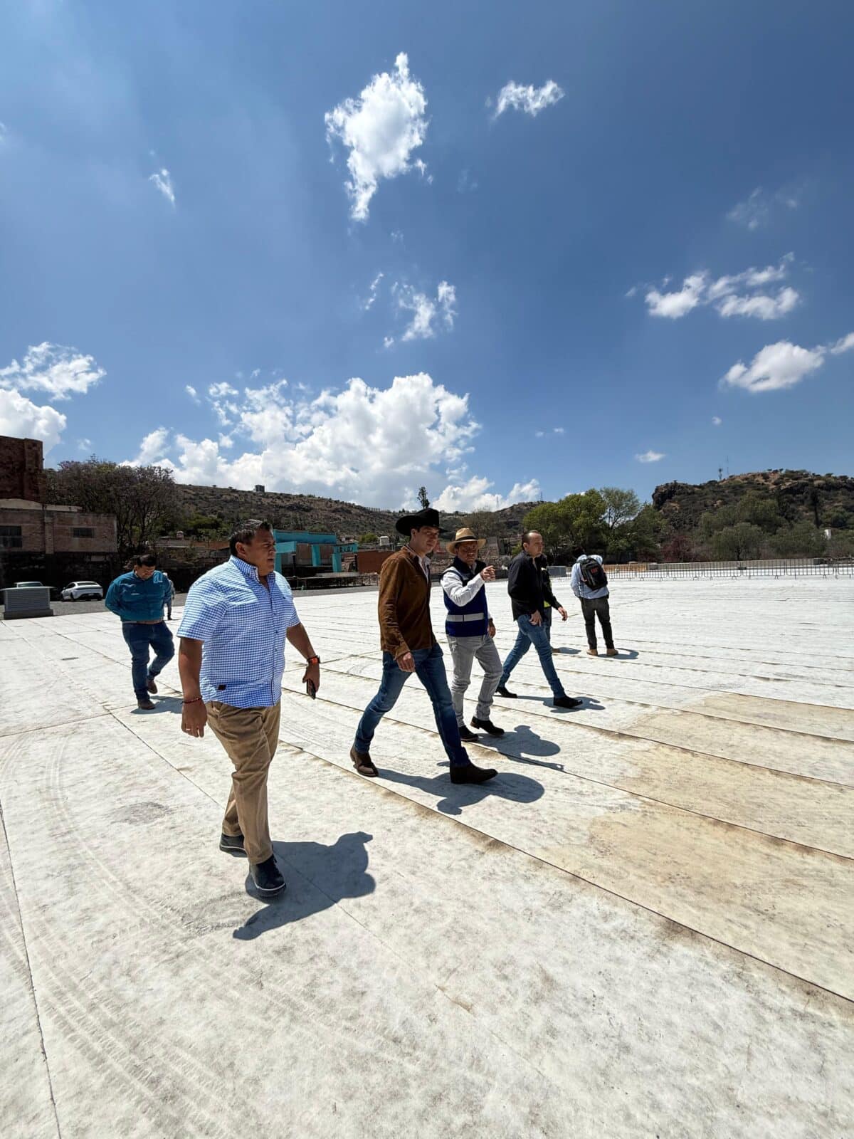 SUPERVISA EL MARQUÉS OBRAS EN COMUNIDADES