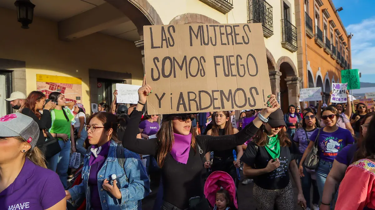 ANDREA TOVAR PRESENTA INICIATIVA VS IMPUNIDAD EN FEMINICIDIOS