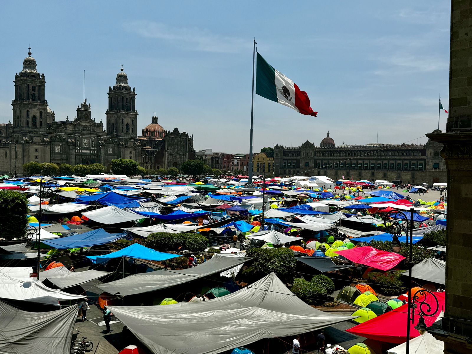 CNTE ANUNCIA PARO DE MAESTROS PARA EL 01 DE JUNIO