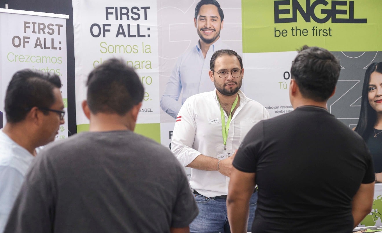 CORREGIDORA IMPULSA FERIAS DE EMPLEOS PARA JÓVENES