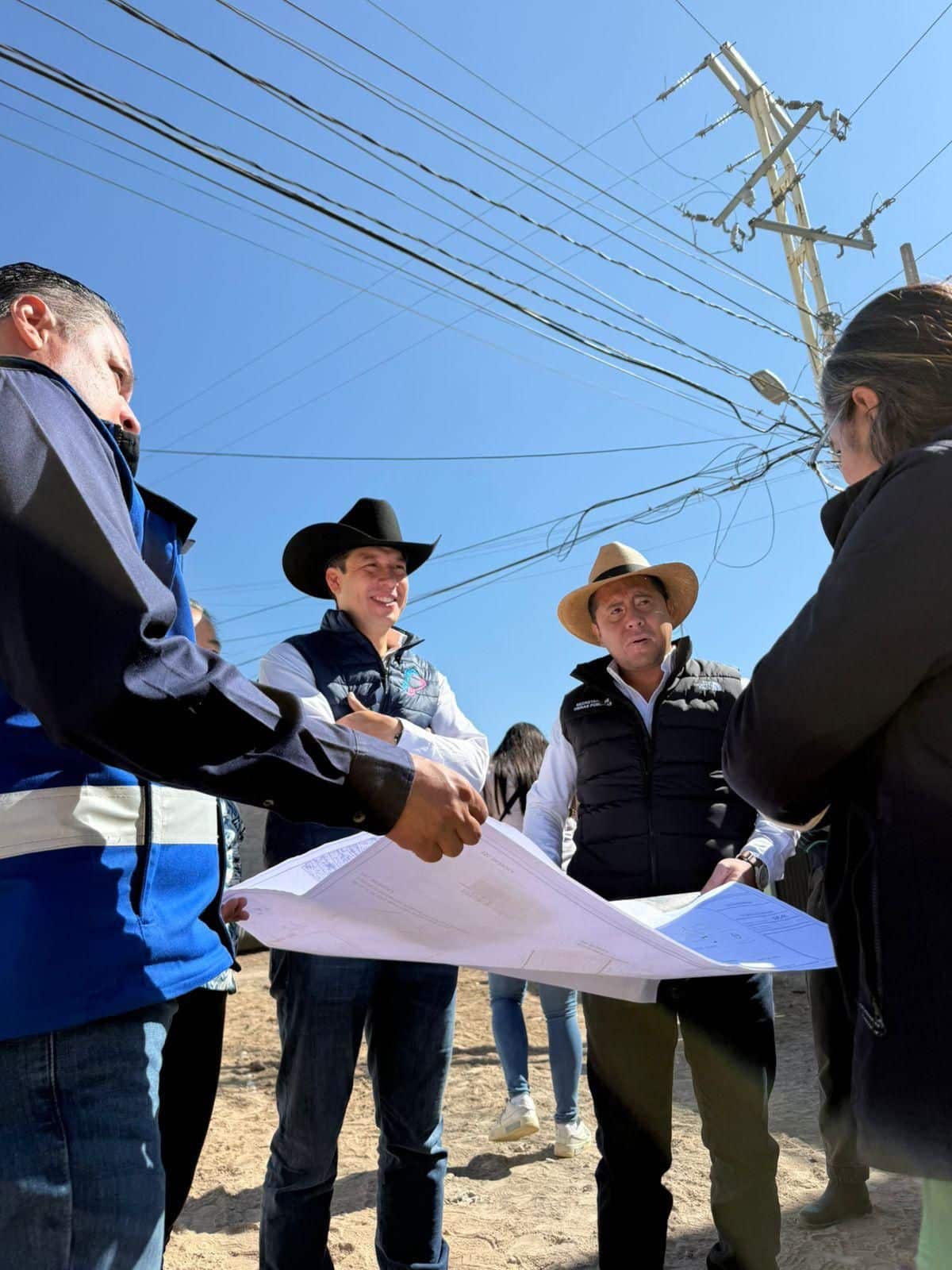 SUPERVISA EL MARQUÉS OBRAS EN COMUNIDADES