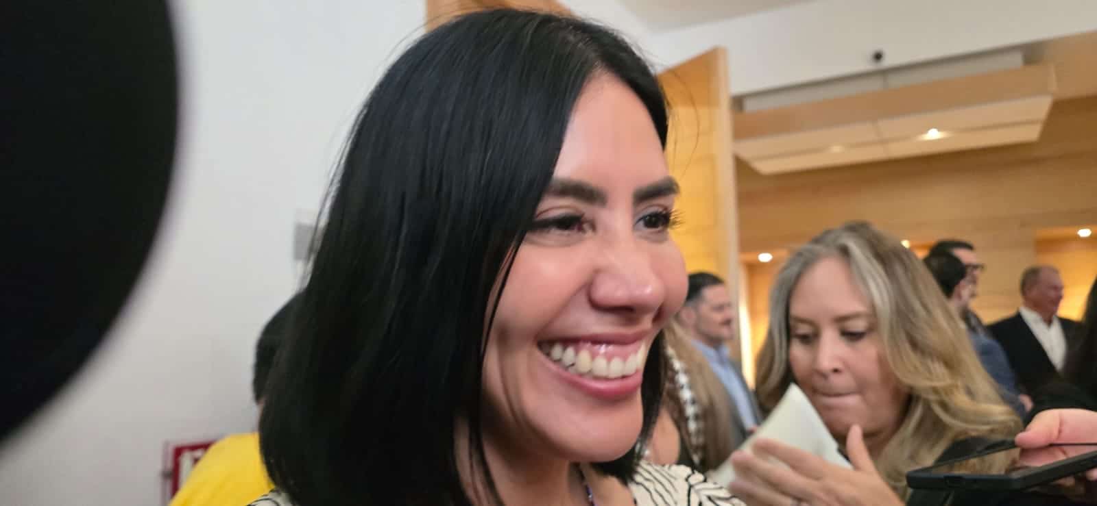 LILIANA SAN MARTÍN ALISTA INSCRIPCIÓN AL CONTIENDAS DEL 2027