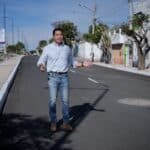 FELIFER MACÍAS ENTREGA REHABILITACIÓN DE CALLE