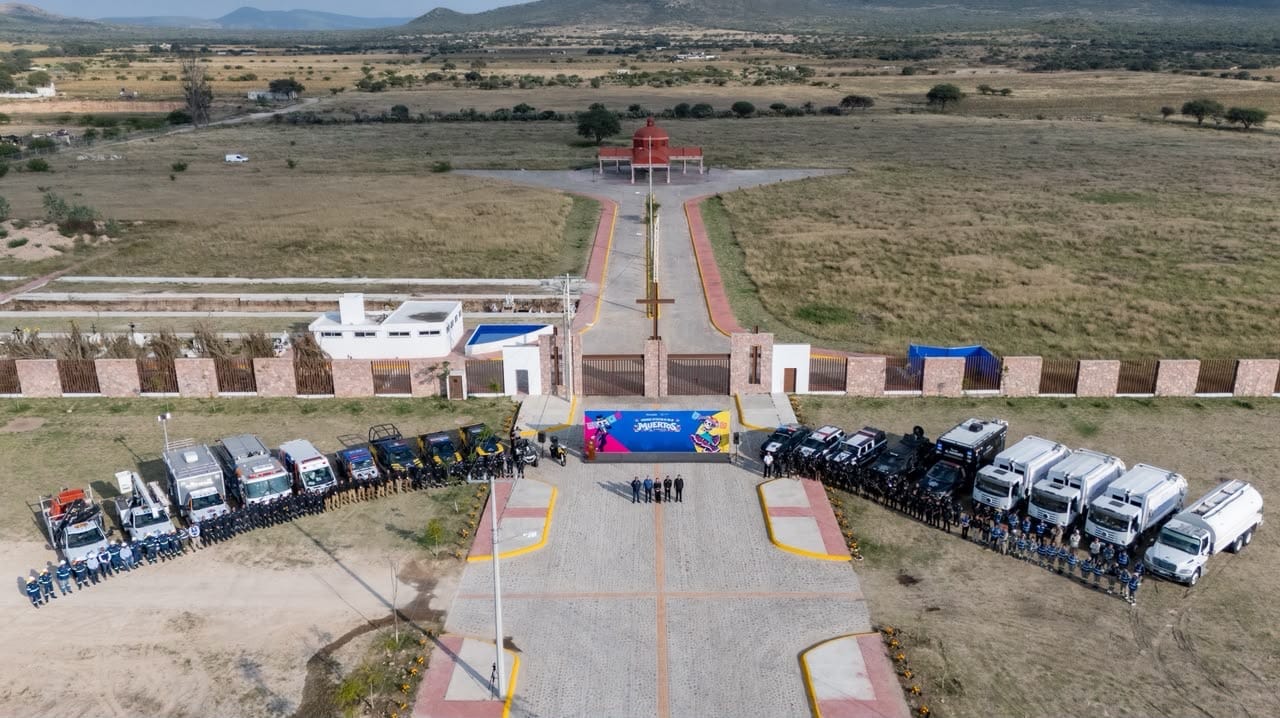 LISTO OPERATIVO DE DÍA DE MUERTOS EN EL MARQUÉS